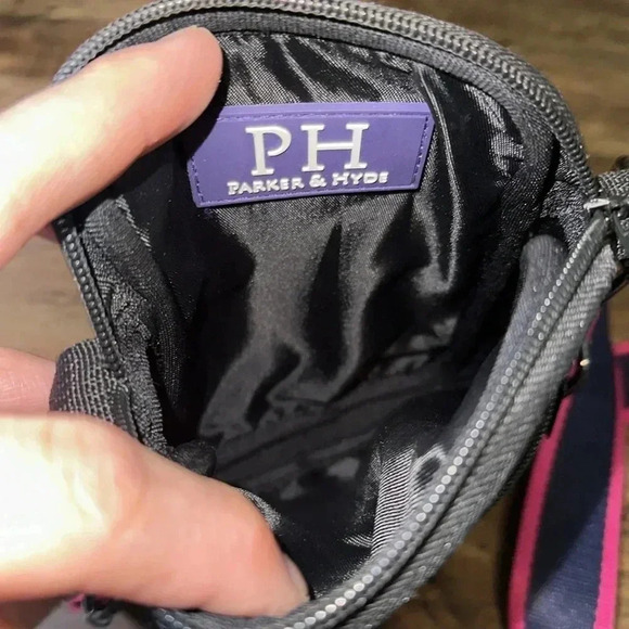 parker & hyde pink camo cell phone bag crossbody purse - Picture 7 of 8